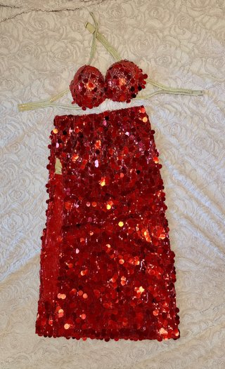 Traje Danza del Vientre Rojo con Lentejuelas
