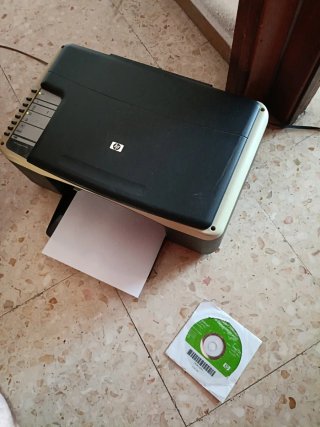 Impresora HP con tinta incluida