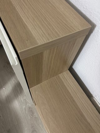 Mueble Armario Blanco y Marrón de IKea