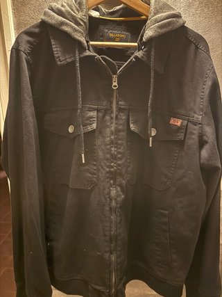 Chaqueta Tejana Negra Billabong con Capucha