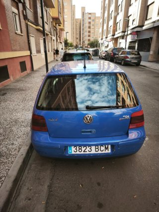 Volkswagen Golf 2000