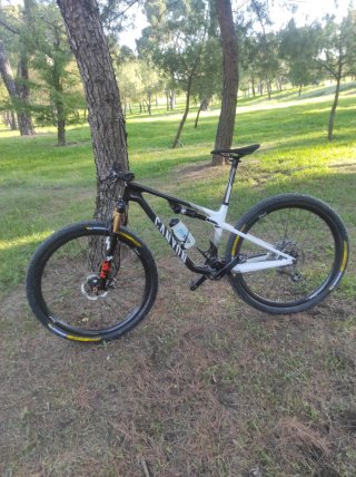 Solo cuadro + Horquilla FOX 34 100mm Canyon Lux