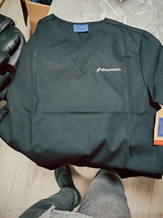 Casaca y Pantalón Cherokee Talla M