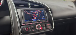 AUDI R8 4.2 FSI quattro R tronic