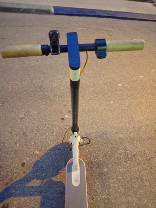 Patinete Eléctrico Mi Electric Scooter 3