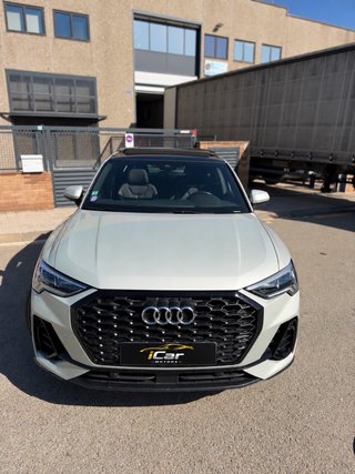 Audi Q3 Sportback S line