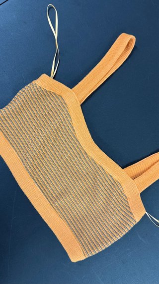 Top de punto Zara