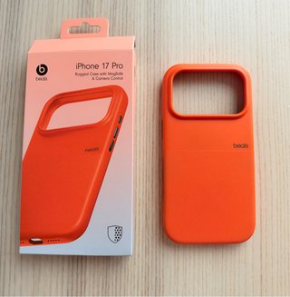 Funda Beats Rugged Case para iPhone 17 Pro