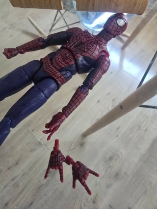 Figura Marvel Legends Spider-Man Andrew Garfield