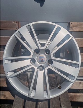 Llanta de Aluminio Seat Alhambra II / VW Sharan II