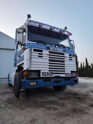 Camión Scania 143M V8 450cv