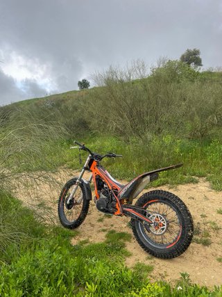 Scorpa twenty 250. Naranja asiento long rider