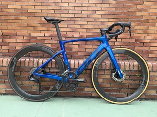 Bicicleta Carretera BH RS1 2024 105 Di2