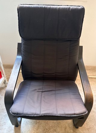 Sillón Ikea con Reposapiés Madera