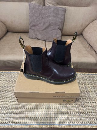 Botas Chelsea Dr. Martens Marrones