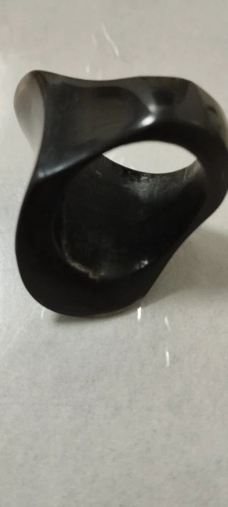 Anillo de Hueso Negro