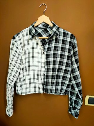 Camisa Stradivarius cuadros blanco y negro Talla S