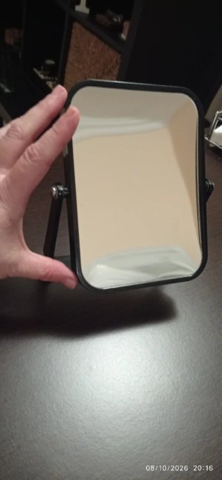 Espejo de mesa con aumento