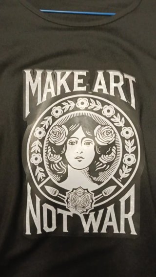 Camiseta Make Art Not War Talla XL