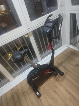 Bicicleta Estática Reebok ONE GB40S