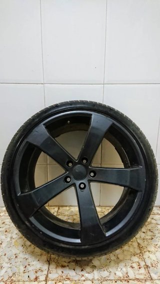 Llantas 19p con neumáticos