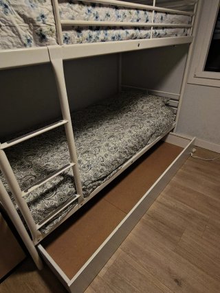 Litera Metálica Blanca Ikea