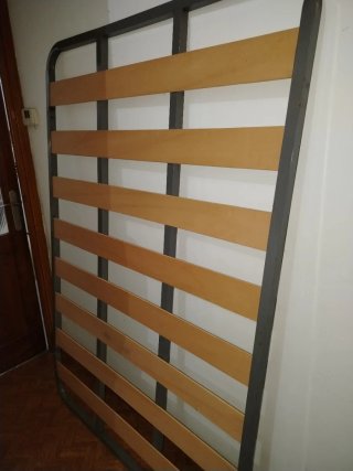 Somier metálico con lamas de madera