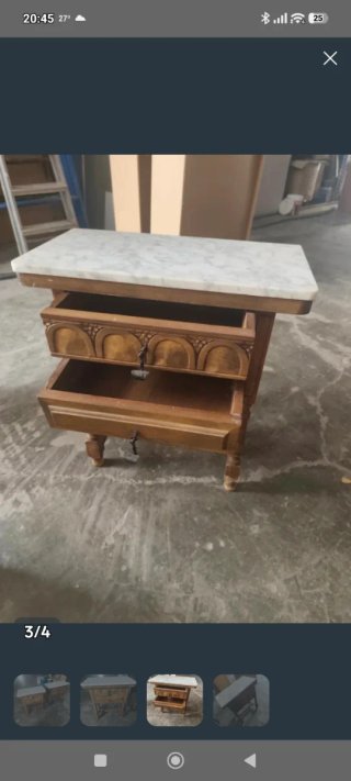 Set de 2 Mesitas de Noche de Madera y Mármol