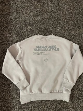 Sudadera greige oversize urbana estilo streetwear