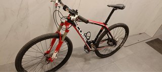 Bicicleta de Montaña Cube Carbono 27.5
