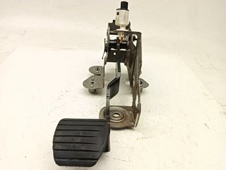 Pedal freno Renault Megane III Berlina 5P 1,5