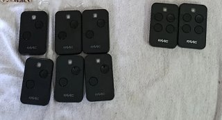 Set di 8 Telecomandi Faac