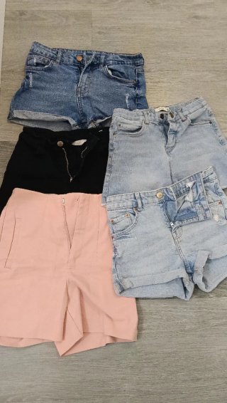 Pantalones cortos vaqueros y de tela