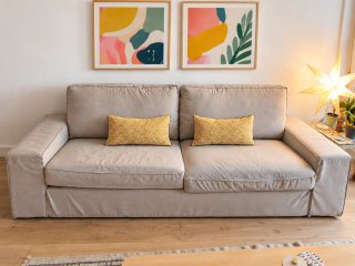 Sofá Kivik 3 plazas gris y beige. Desenfundable