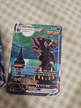 Cartas Pokémon VMAX exclusivas