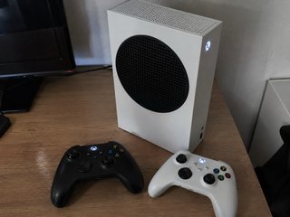 Xbox Series S 512GB cambio o vendo