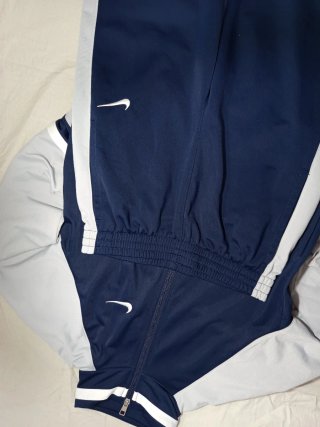 Nike tracksuit navy blue grey conjunto entero