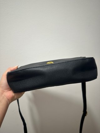 Bolsa tiracolo preta