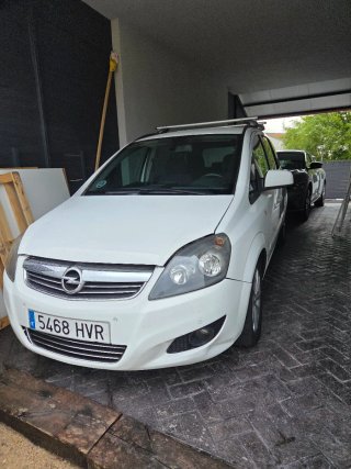 Opel Zafira 2014