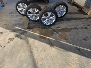 Llantas SEAT Sport 17” + Neumáticos 225/45 R17