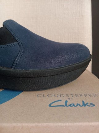Zapatos Clarks con cuña nuevos talla 39,5