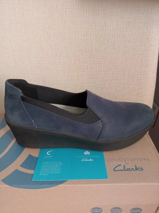 Zapatos Clarks con cuña nuevos talla 39,5