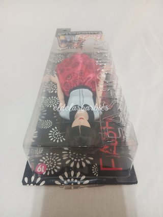 Barbie Fashionistas numero 19