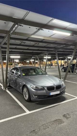 BMW 530d Serie 5 F10 2010 3.0 Automatico