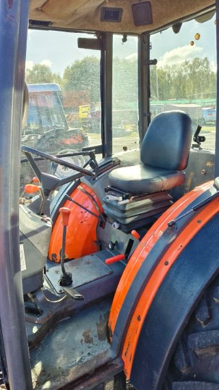 Tractor Kubota ME 8200