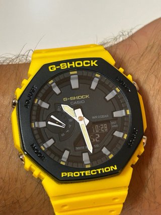Reloj Casio G-Shock Amarillo y Negro