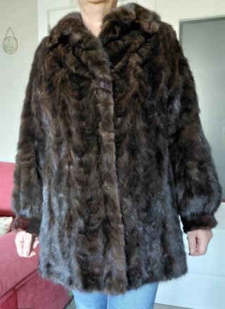 Chaquetón de pelo marrón