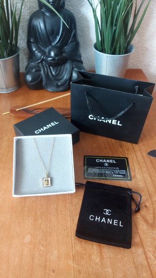 Colgante Chanel