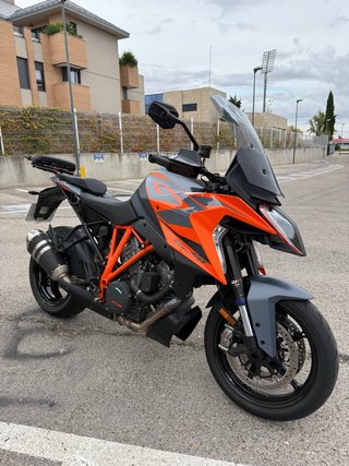 KTM Super Duke 1290 GT