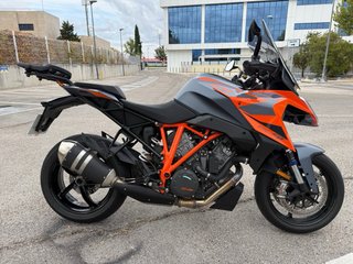 KTM Super Duke 1290 GT